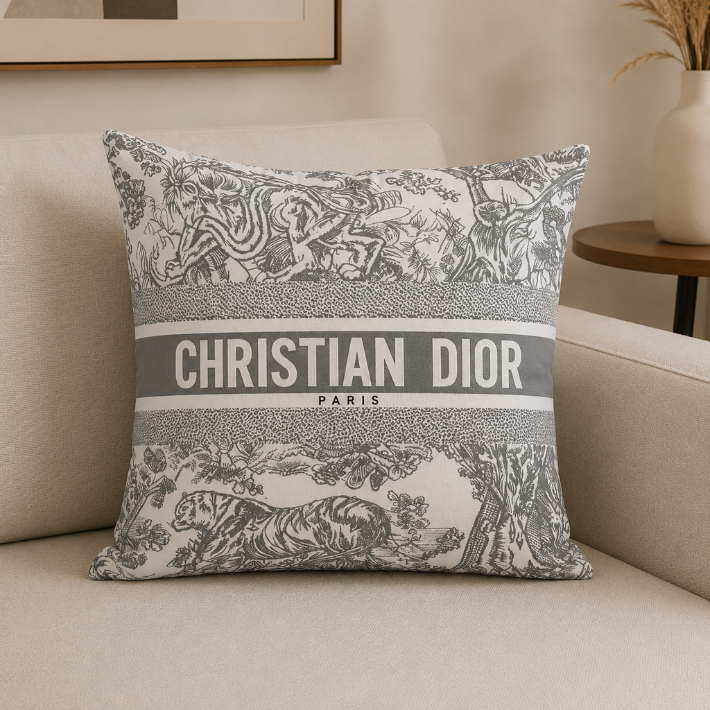 Christian Grey V2